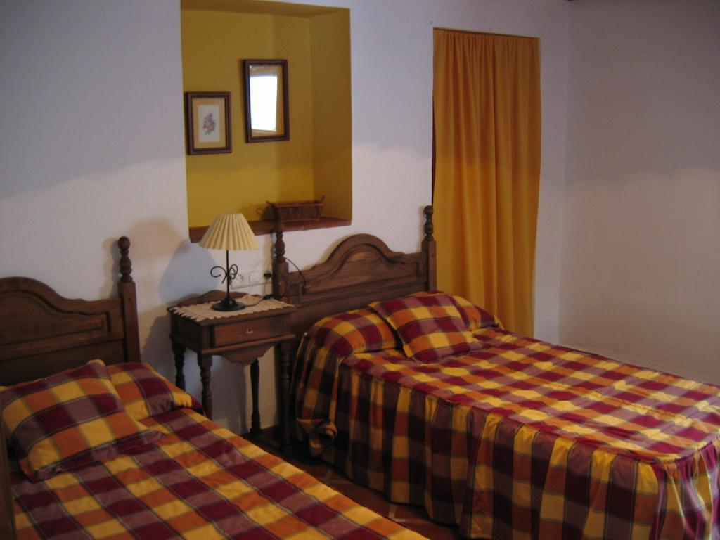 Casas Rurales Jardines Del Visir Genalguacil Room photo